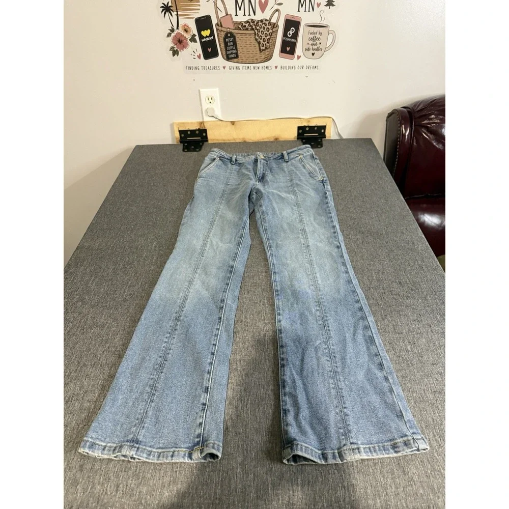 Michael Kors Women's Bootcut Light Wash Blue Denim Jeans Stretch Mid Rise Sz 6